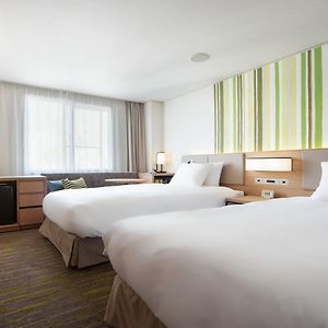 Standard Room Two Single Beds